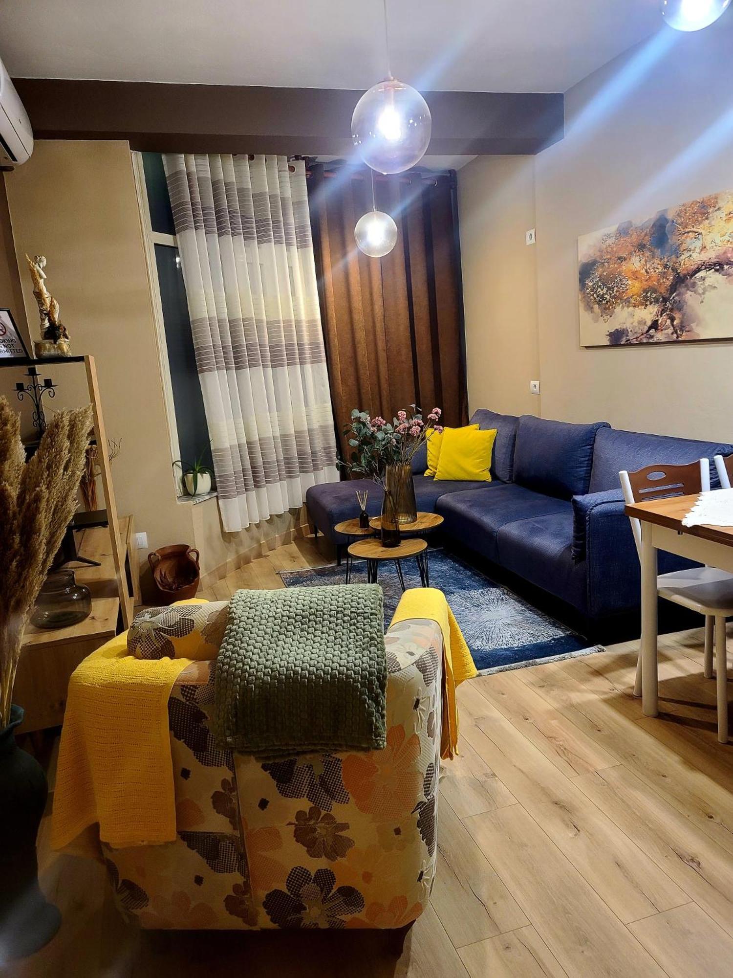 My Guest Base Lejlighed Tirana Eksteriør billede